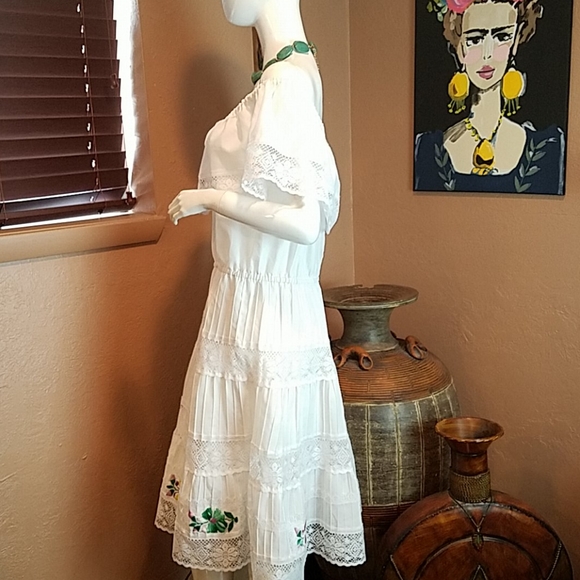 Handmade Mexican style dress - Picture 7 of 9